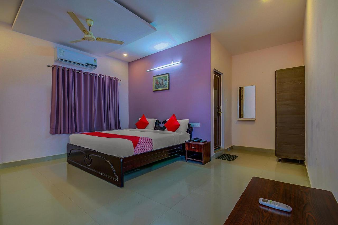 Oyo 8929 Stay Siddhartha Residency Jalāripeta Екстериор снимка