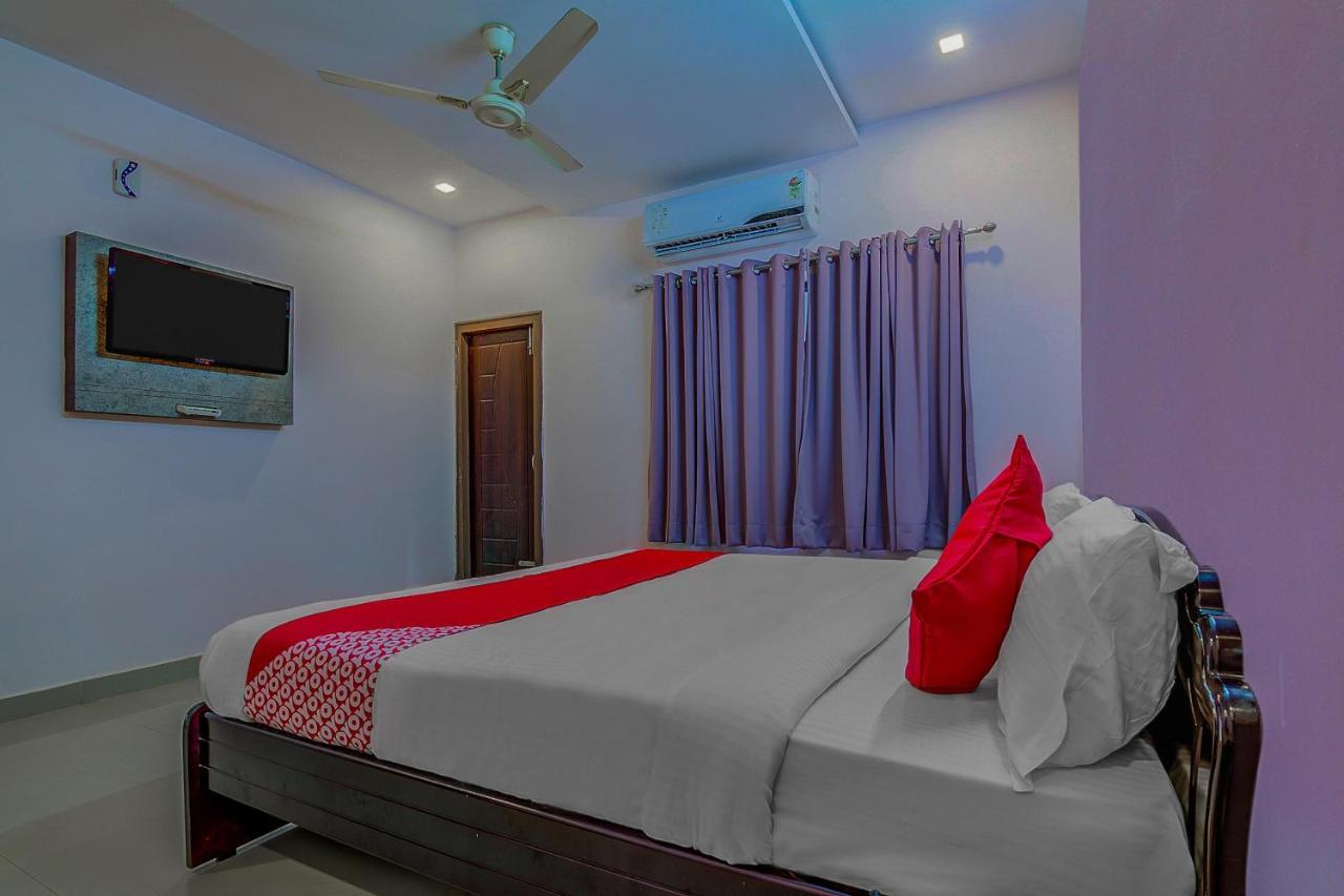Oyo 8929 Stay Siddhartha Residency Jalāripeta Екстериор снимка